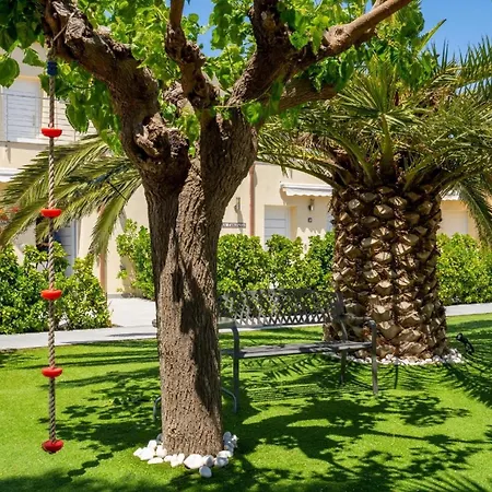 Fuer 4 Personen Ca 60 Qm In Empuriabrava, Costa Brava Golf De Roses *